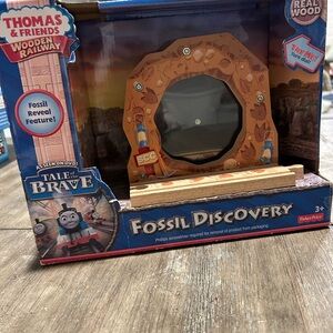 Thomas & Friends Fossil 2014 retired Discovery Set